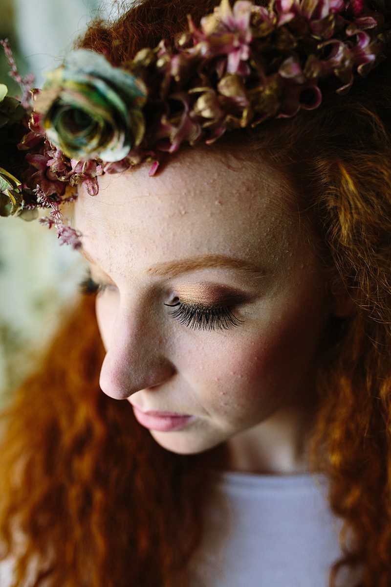 blush and copper make-up for wedding with hair garland