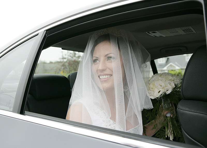 traditional wedding veil with blusher