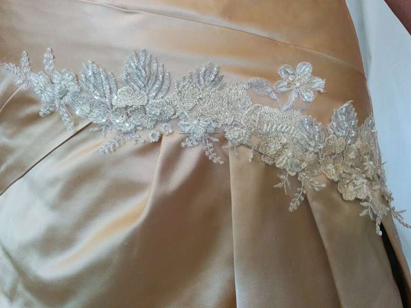 lace trim before beading in fitting