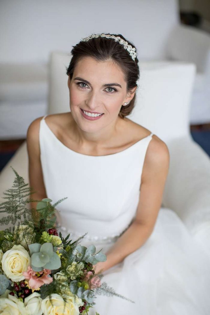 classic bride wears a diamante headband tiara hairpiece