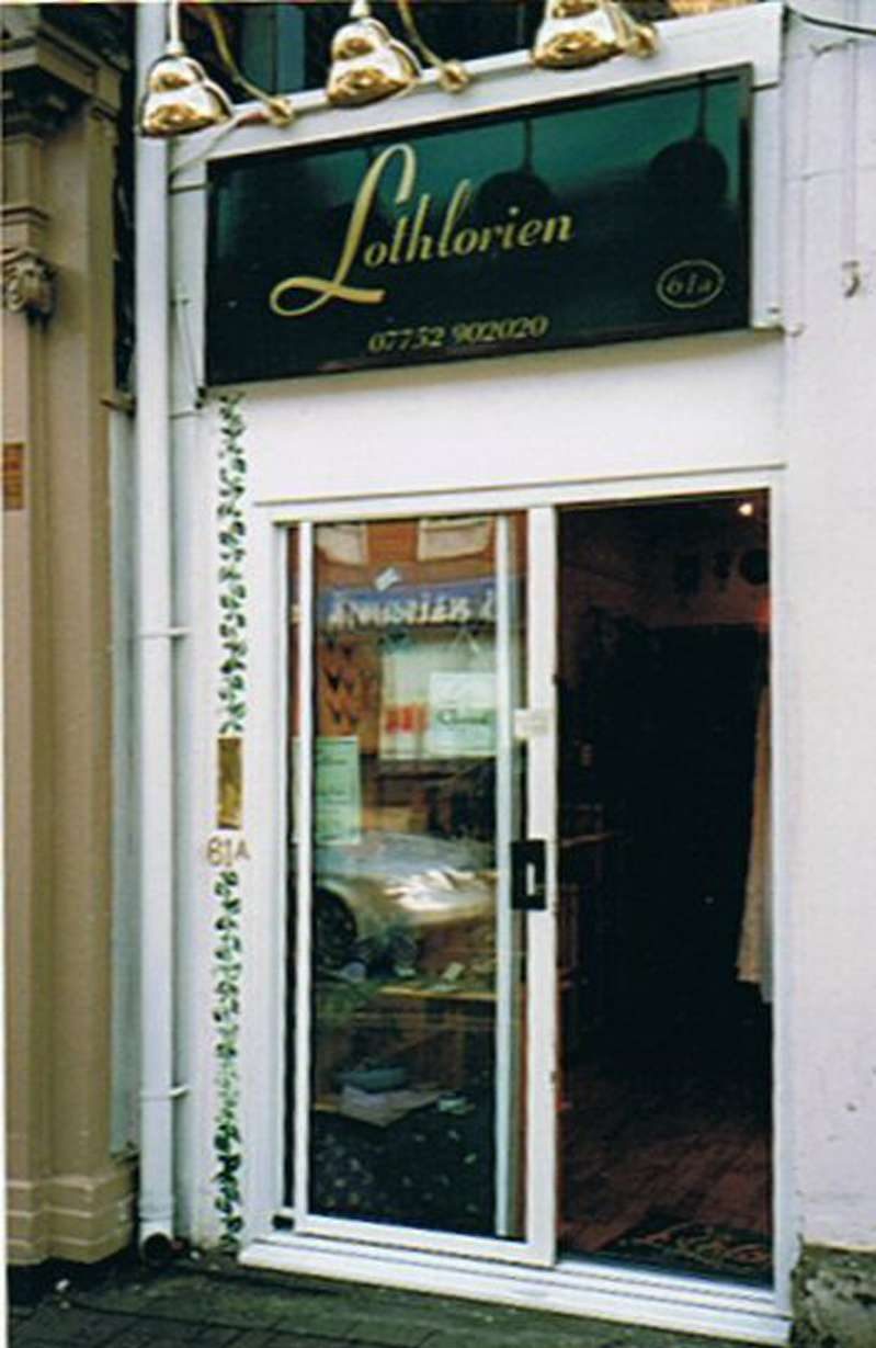 the shop front of lothlorien in reigate 2000