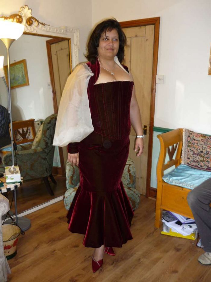 flat fronted tudor bodice balloon sleeve first fitting in real fabrics