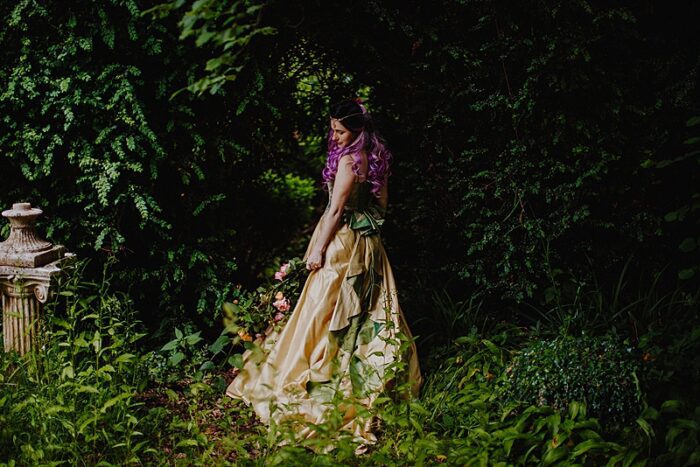 green-and-gold-wedding-dress-in-woth-wood