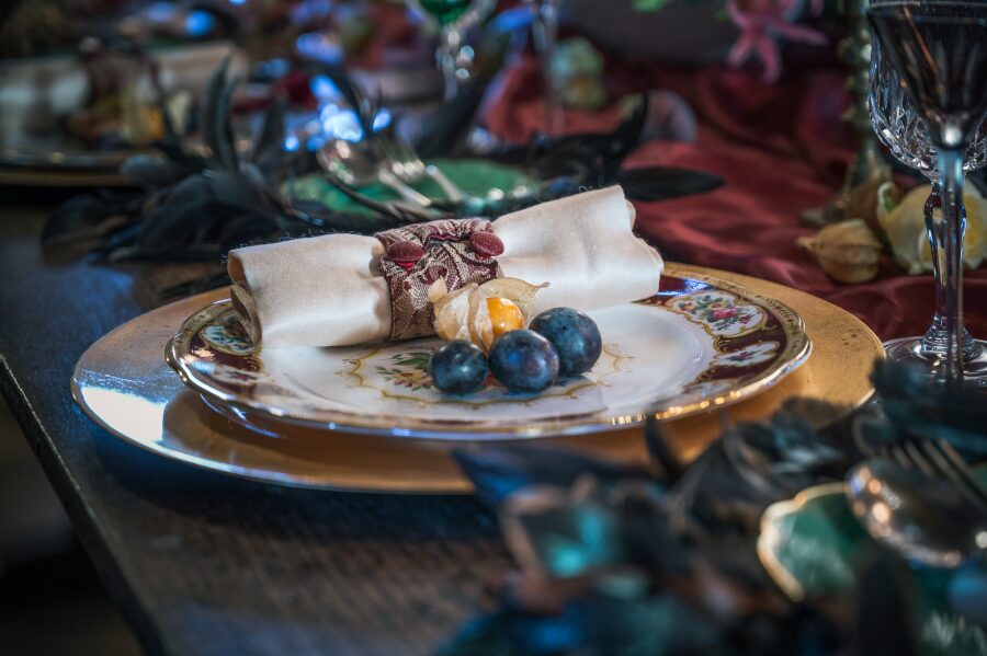 historical tudor inspired top table gold feathers vintage antique