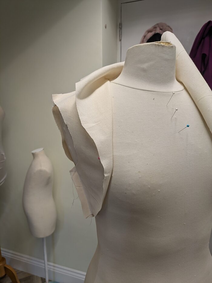 calico bolero toile on stand