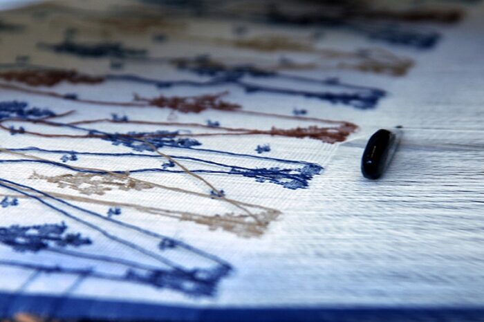 Jamdani muslin weaving