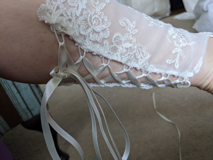 lace up back on bridal gloves